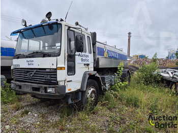 Tanker kamyon VOLVO FL6