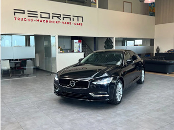 Binek araba VOLVO