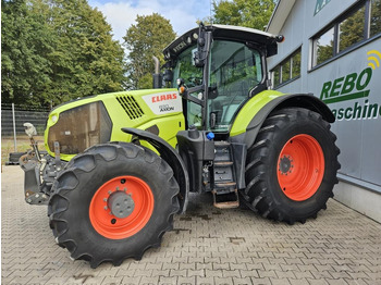 Traktör CLAAS Axion 830