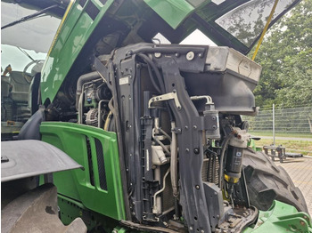 Traktör John Deere 6230R: fotoğraf 3