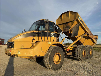 Belden kırma kaya kamyonu CATERPILLAR 730