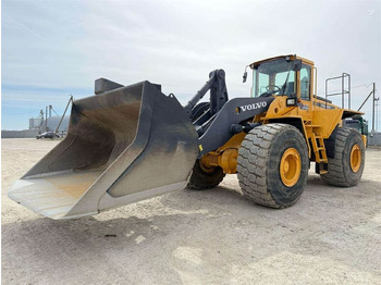 Tekerlekli yükleyici VOLVO L220D