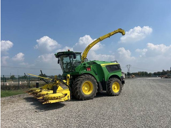 Silaj makinesi JOHN DEERE