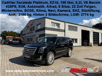 Binek araba CADILLAC