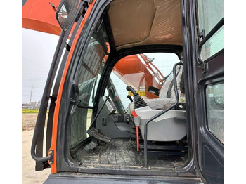 Paletli ekskavatör Doosan DX300: fotoğraf 5