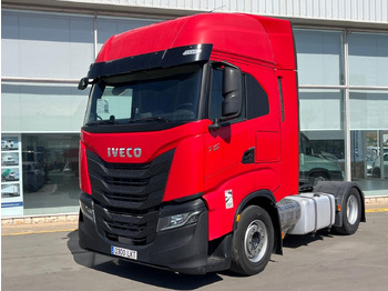 Çekici IVECO