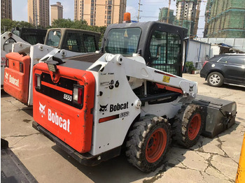 Mini yükleyici BOBCAT S550: fotoğraf 4