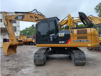 Paletli ekskavatör CATERPILLAR 324D