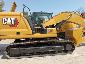 Paletli ekskavatör CATERPILLAR 320GC