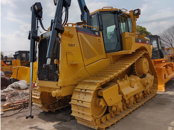 Buldozer CATERPILLAR D8T