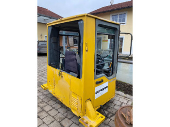 Kabin KOMATSU
