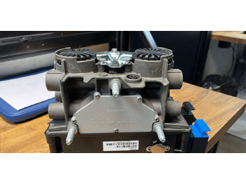 Yeni Fren valfi - Kamyon Nowy Zawór Haldex Modulator EBS EB+ GEN3 4S/2M 5AUX 823008001 St 823008001: fotoğraf 3