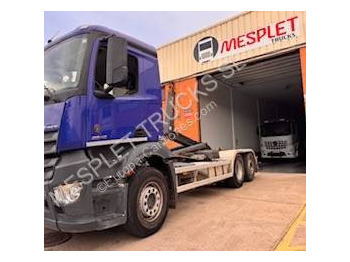 Kancalı yükleyici kamyon MERCEDES-BENZ Actros