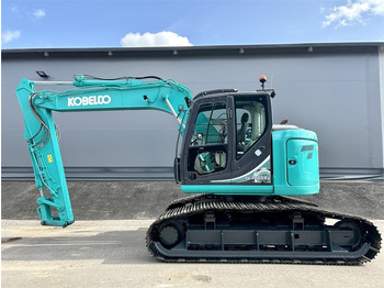 Paletli ekskavatör KOBELCO