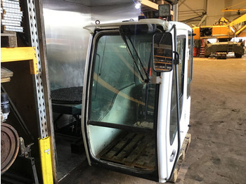 Kabin ve iç mekan LIEBHERR