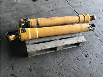 Hidrolik silindir LIEBHERR