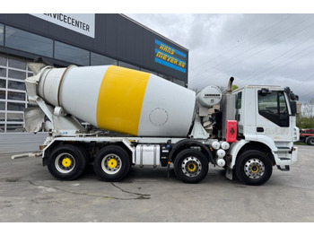 Transmikser Iveco Trakker 450 8x4 (Liebherr 9m3 2018): fotoğraf 4