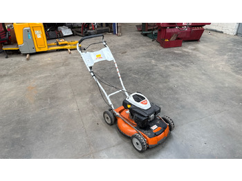 Çim biçme makinesi STIHL