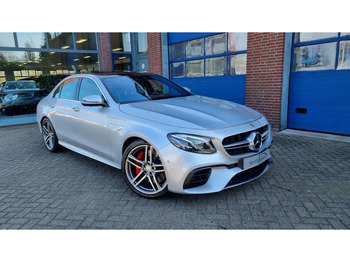 Binek araba MERCEDES-BENZ