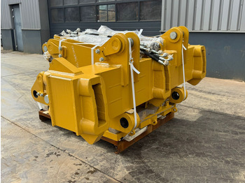 Işlema makinası CATERPILLAR