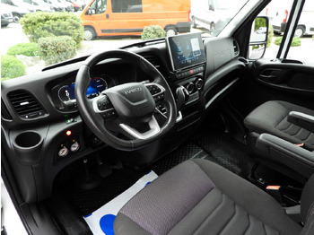 Kapalı kasa kamyonet IVECO DAILY 35S18 BOX HI-MATIC LIFT 8 PALLETS CRUISE CONTROL NAVIGATION LED LIGHTS PNEUMATICS AUTOMATIC TRANSMISSION HI-MATIC AIR CONDITIONING  180HP: fotoğraf 2 Kapalı kasa kamyonet IVECO DAILY 35S18 BOX HI-MATIC LIFT 8 PALLETS CRUISE CONTROL NAVIGATION LED LIGHTS PNEUMATICS AUTOMATIC TRANSMISSION HI-MATIC AIR CONDITIONING  180HP: fotoğraf 2