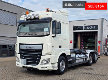 Kancalı yükleyici kamyon DAF XF 510