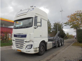 Kancalı yükleyici kamyon DAF XF 106 510