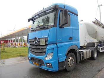 Çekici MERCEDES-BENZ Actros 1842