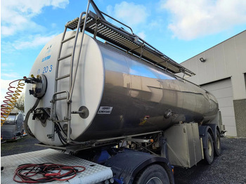 Tanker dorse MAISONNEUVE