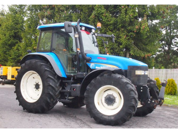 Traktör NEW HOLLAND TM