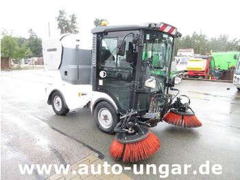 Yol süpürme aracı KÄRCHER