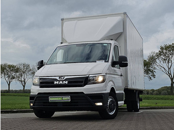 Kapalı kasa kamyonet MAN TGE 5.180