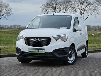 Kapalı kasa kamyonet OPEL