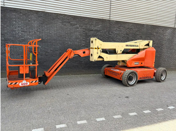 Eklemli platform JLG E450AJ