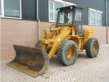 Tekerlekli yükleyici KOMATSU