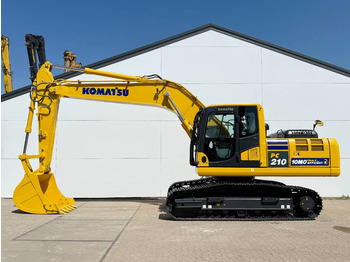 Paletli ekskavatör KOMATSU PC210
