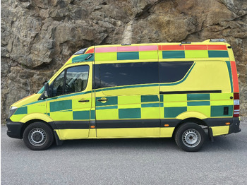 Ambulans arabası Mercedes-Benz Sprinter 319 - AMBULANCE / Krankenwagen / Ambulancia: fotoğraf 5