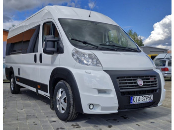 Minibüs PEUGEOT