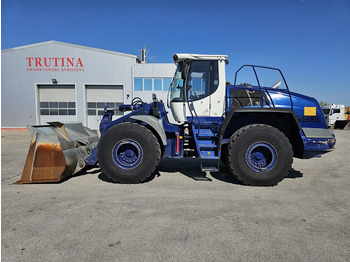 Tekerlekli yükleyici LIEBHERR L 556