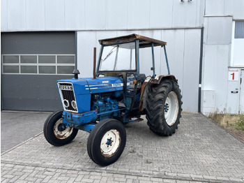 Traktör FORD