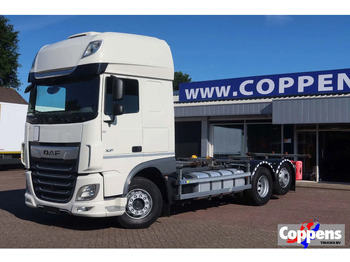 Konteynır taşıyıcı/ Yedek karoser kamyon DAF XF 106 450