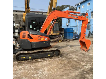 Paletli ekskavatör HITACHI ZX55