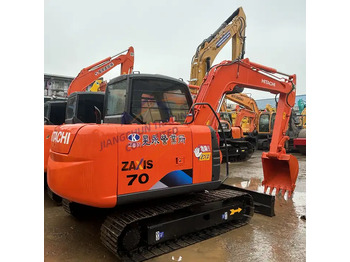Paletli ekskavatör HITACHI ZX70