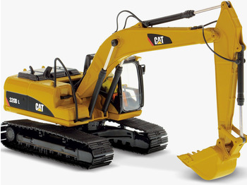 Paletli ekskavatör CATERPILLAR 320D2
