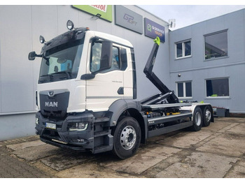 Çöp kamyonu MAN TGS 26.360