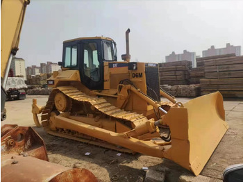 Buldozer CATERPILLAR D6M
