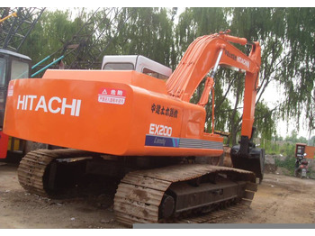 Paletli ekskavatör HITACHI EX200