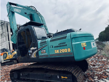Paletli ekskavatör KOBELCO