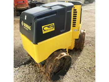 Kompaktör BOMAG BMP 8500 compacteur à pied de mouton: fotoğraf 3