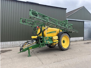 Tarla pülverizatör JOHN DEERE